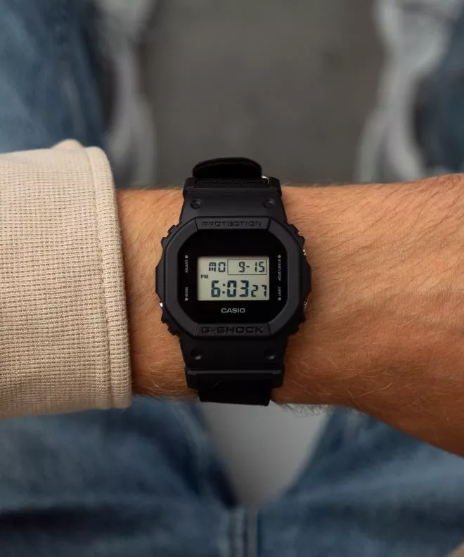 Часовник Мъжки Casio G-Shock The Origin DW-5600BCE-1ER