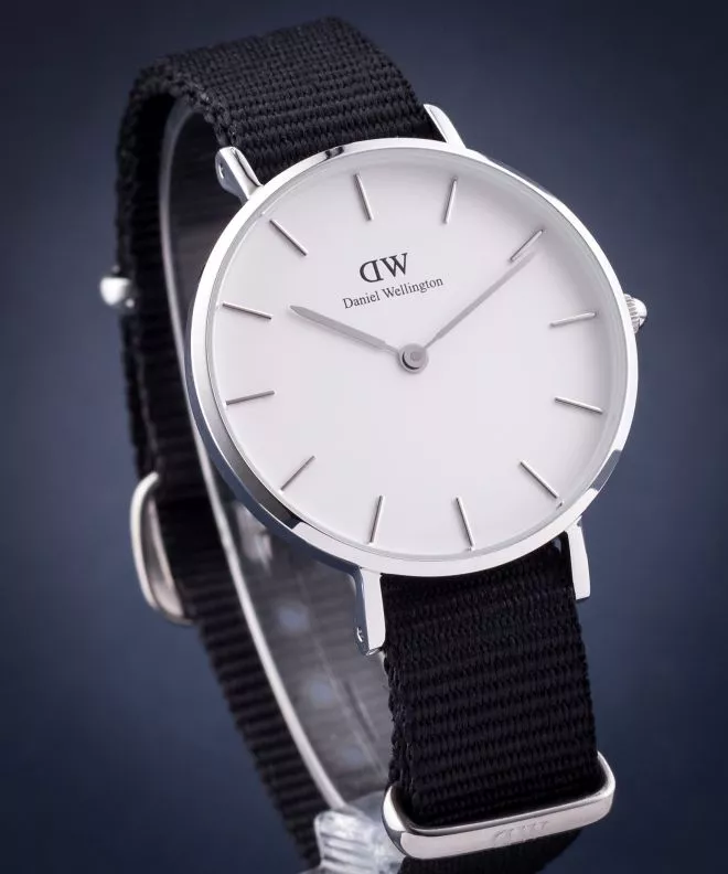 Часовник Дамски Daniel Wellington Classic Petite Cornwall 32 DW00100254