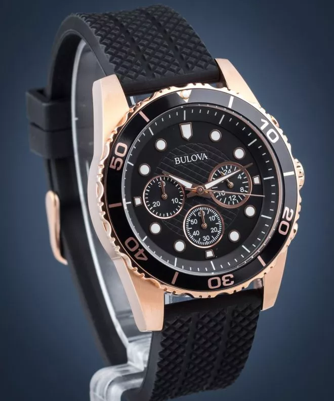 Часовник Мъжки Bulova Classic Chronograph 98A192