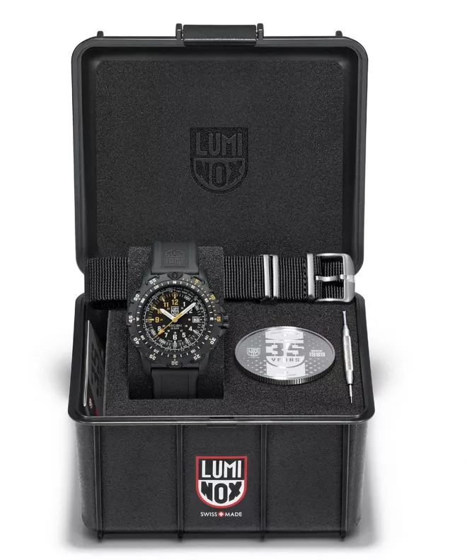 Часовник Мъжки Luminox RECON Point Man 8820 Heritage SET XL.8825.H.SET.1