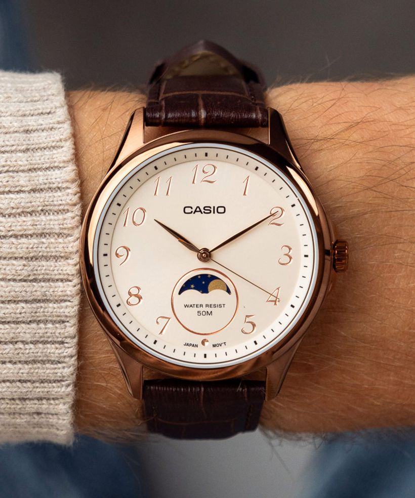 Часовник Мъжки Casio Classic Moonphase