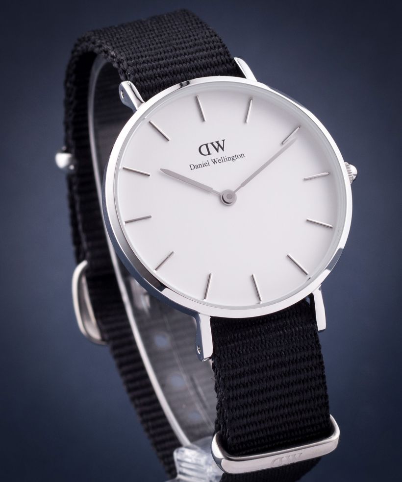 Часовник Дамски Daniel Wellington Classic Petite Cornwall 32