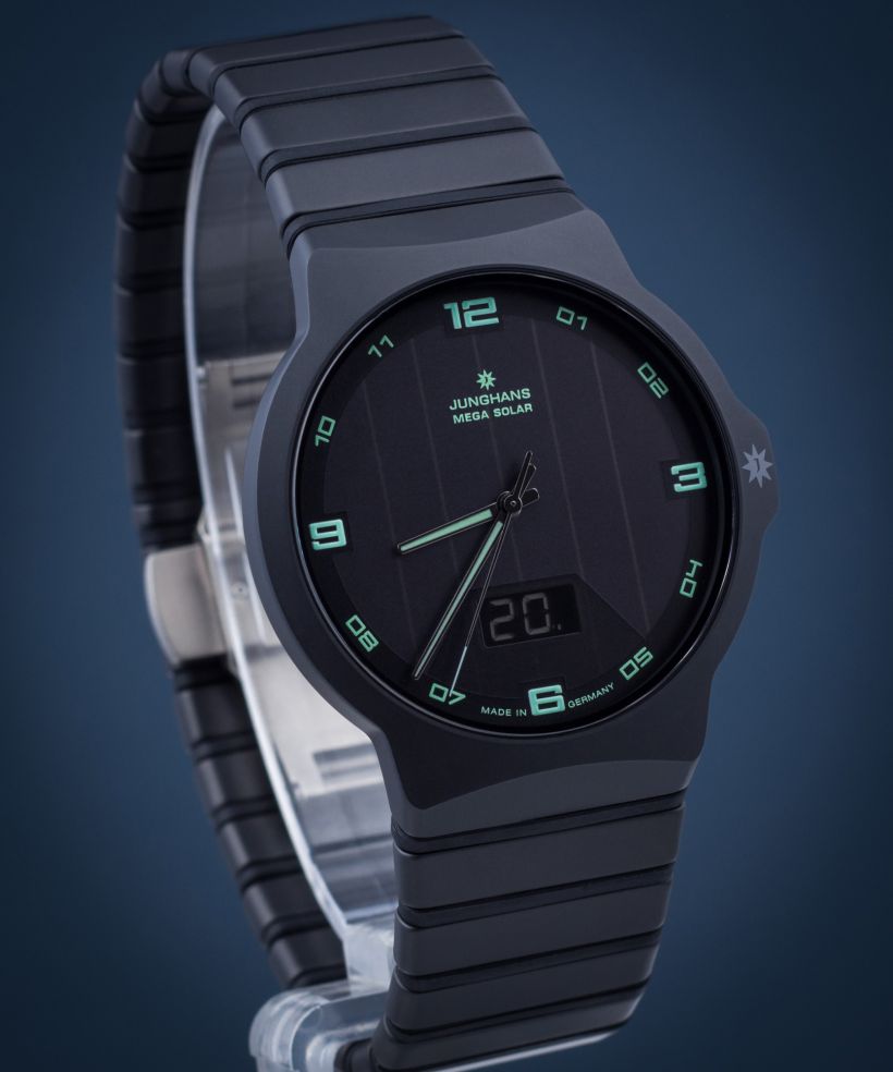 Часовник Junghans Force Mega Solar Radio-Controlled