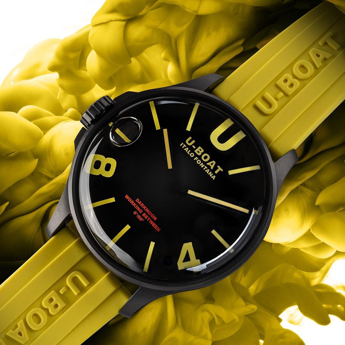 Часовник Мъжки U-Boat Darkmoon 44 BK Yellow PVD