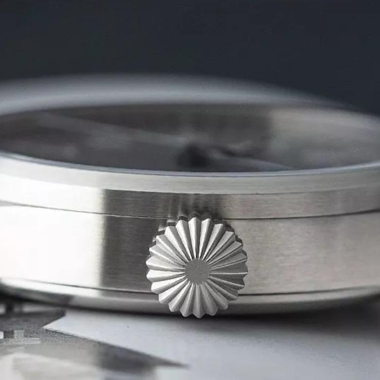 Orient RA-AR0003L30B - Wysokiej jakości szkiełko