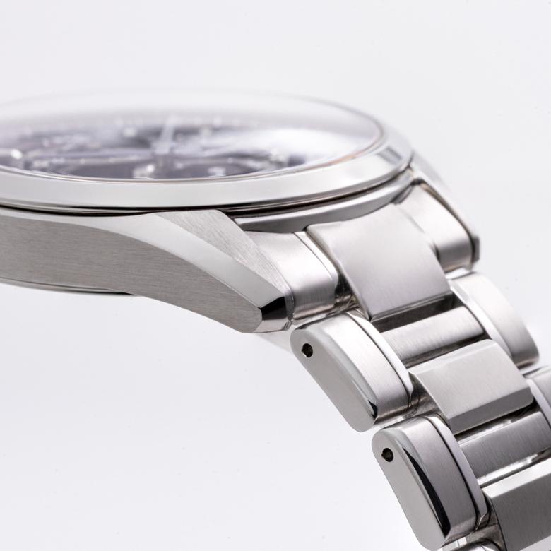 Orient Star RE-AY0202A00B - Trwałość i odporność na uszkodzenia